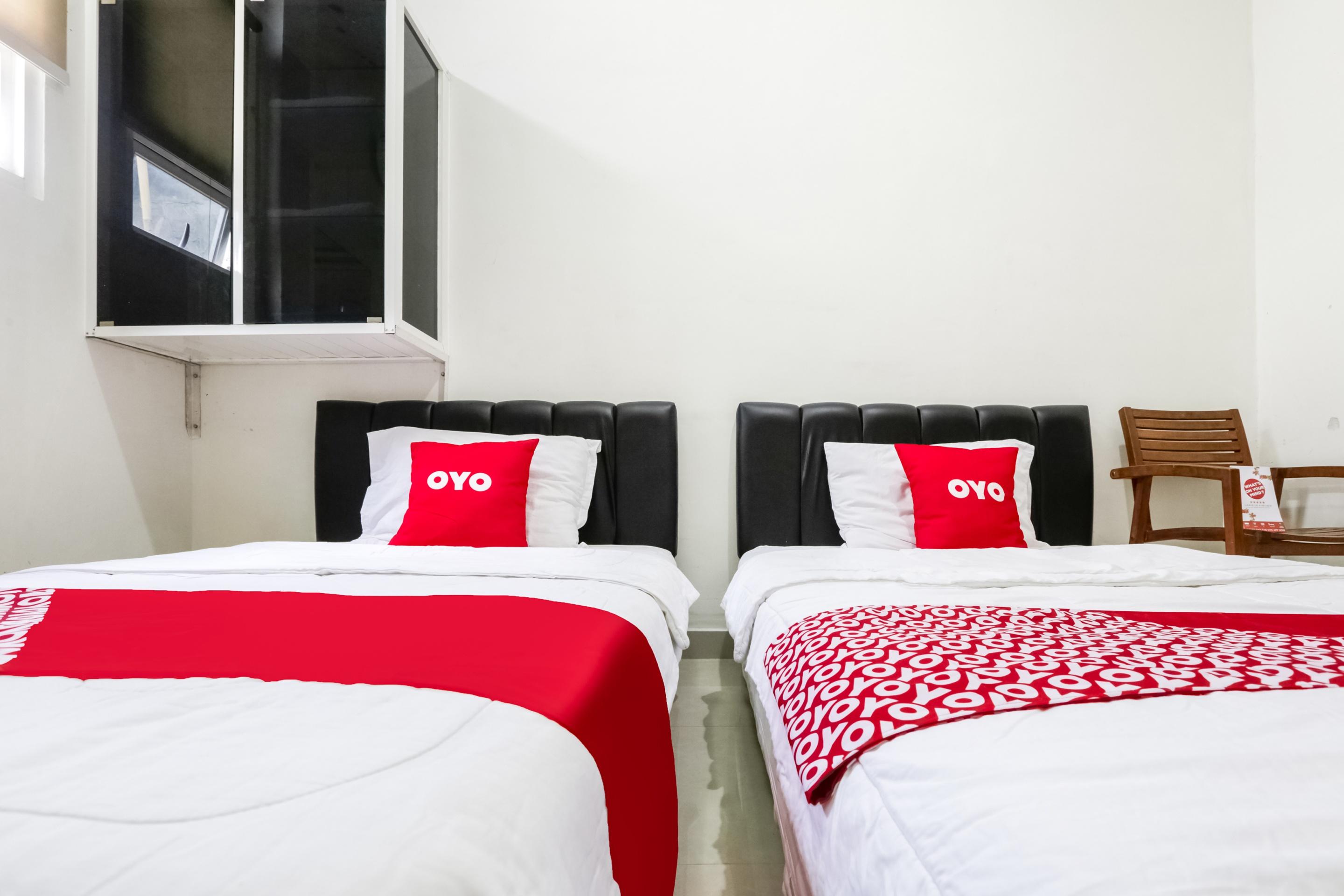 Surakarta  Super Oyo 3838 Tamansari Guest House מראה חיצוני תמונה